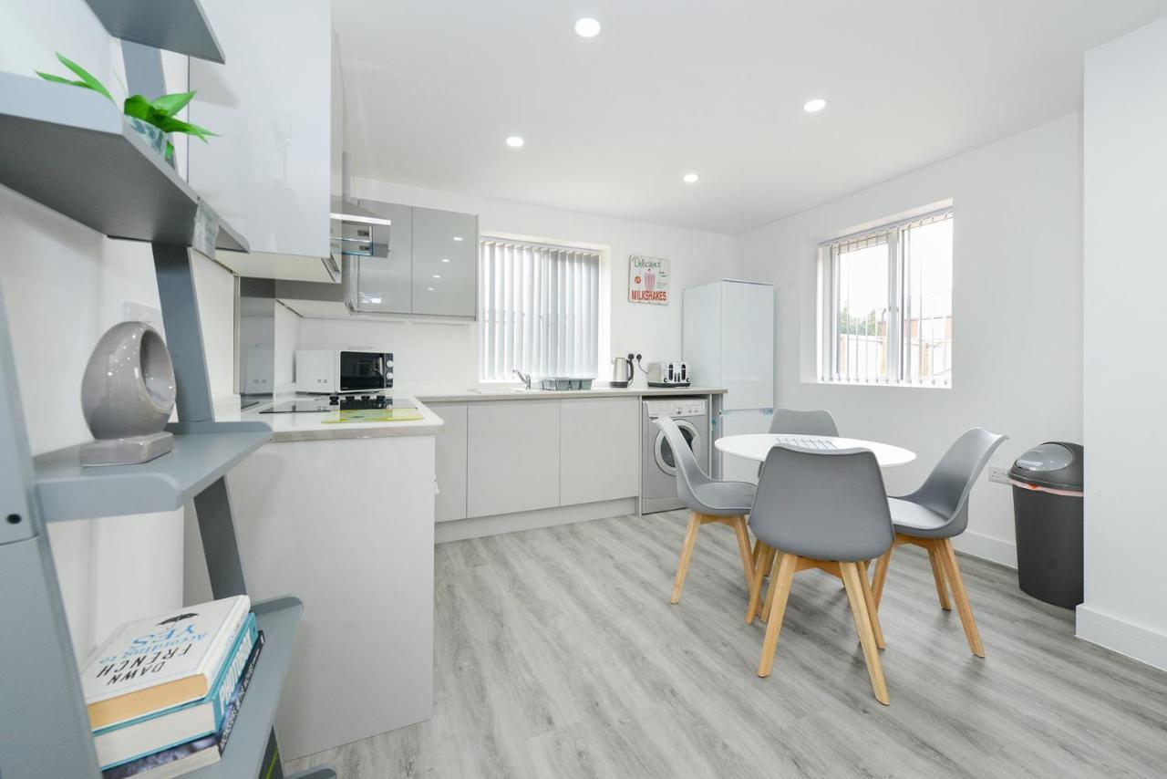 Adbolton House Apartments - Sleek, Stylish, Brand New & Low Carbon Nottingham Exterior foto